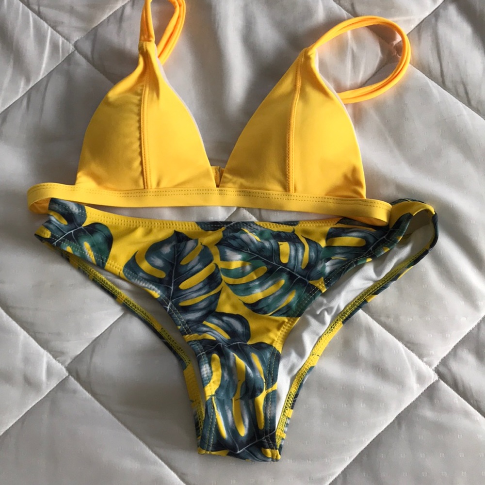 SHEIN bathing suit